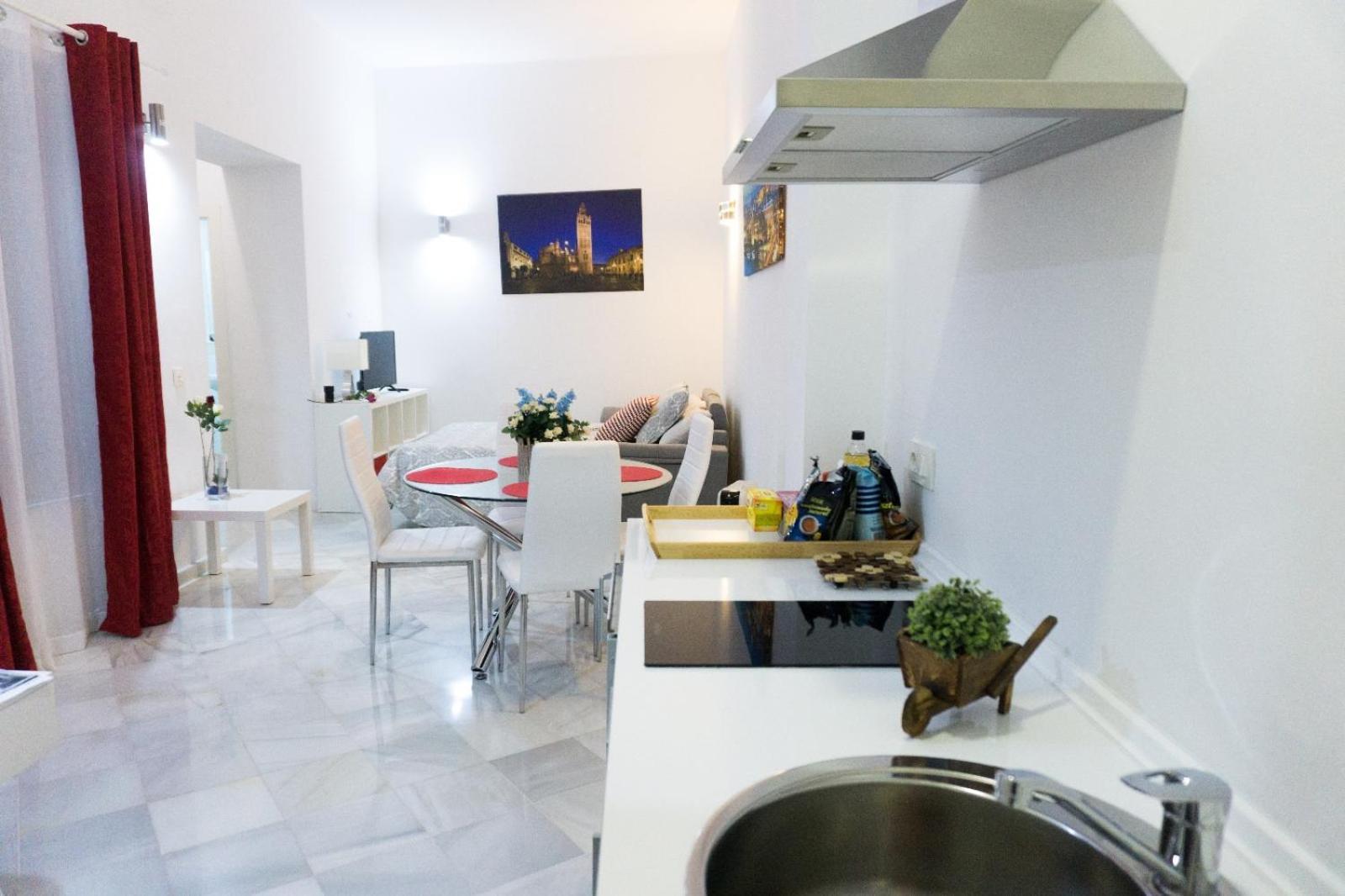 Apartamento Centro De Sevilla Luaran gambar